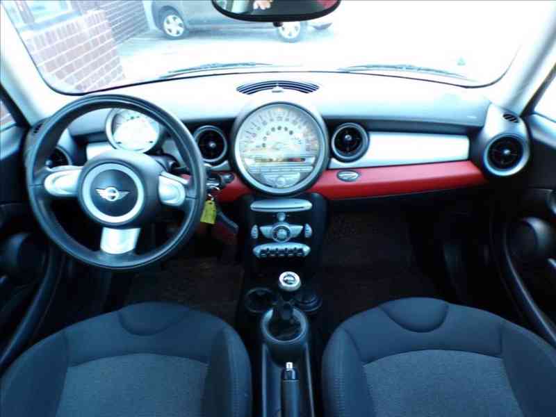 Mini One 1,4 i KLIMATIZACE - foto 5