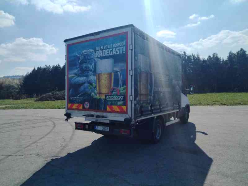 Iveco Daily 60C15, shrnovací plachta, motor 3,0 - foto 3