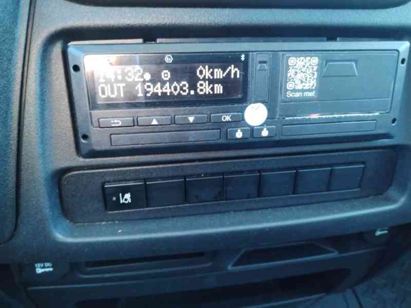 Iveco Daily 60C15, shrnovací plachta, motor 3,0 - foto 8