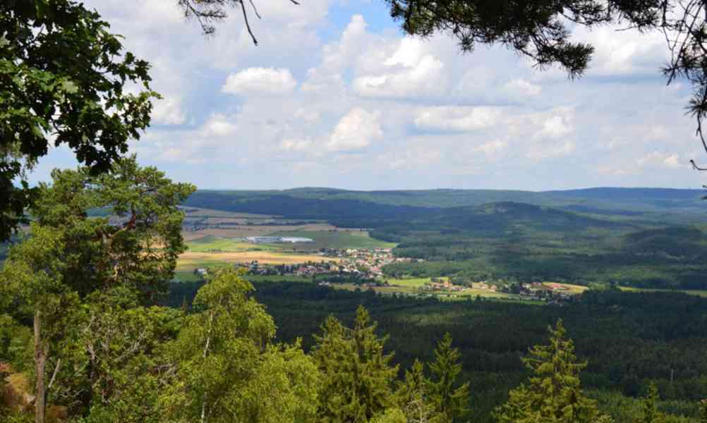 Pronájem zděné stavby a oplocené části zahrady – Rokycany - foto 12