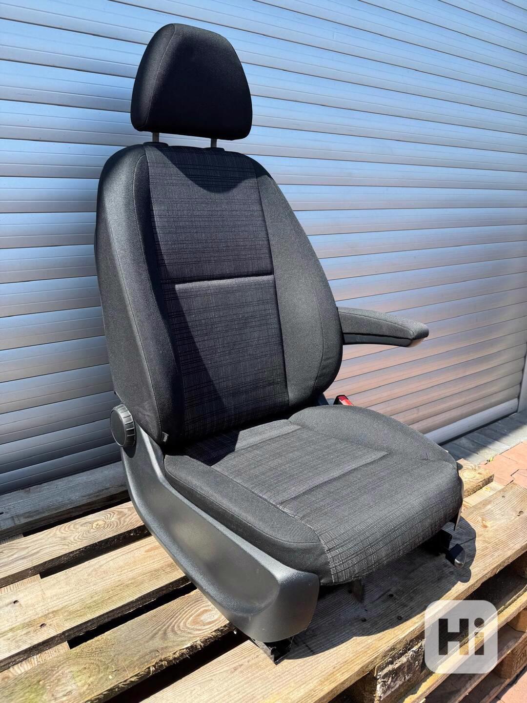 Mercedes-Benz Vito 447 sedačka spolujezdce - foto 1