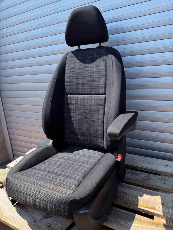 Mercedes-Benz Vito 447 sedačka spolujezdce - foto 2
