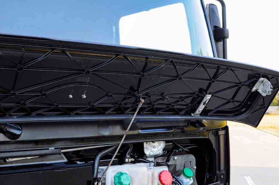 MERCEDES ATEGO 1218 NOVÝ HÁKOVÝ NOSIČ KONTEJNERŮ + HYDR. RUK - foto 45