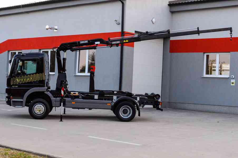 MERCEDES ATEGO 1218 NOVÝ HÁKOVÝ NOSIČ KONTEJNERŮ + HYDR. RUK - foto 87