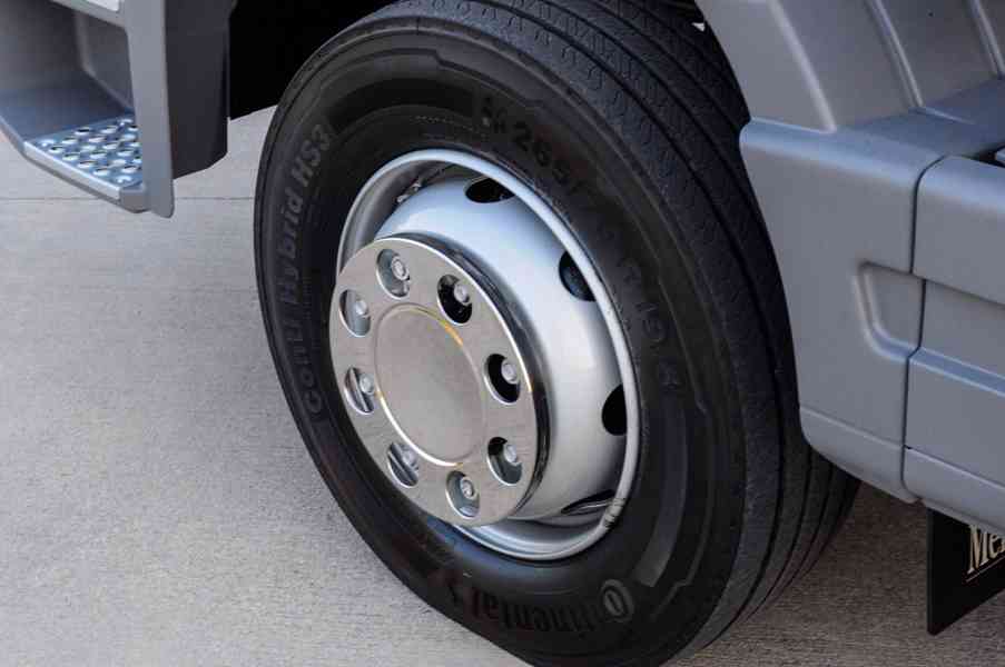 MERCEDES ATEGO 1218 NOVÝ HÁKOVÝ NOSIČ KONTEJNERŮ + HYDR. RUK - foto 33