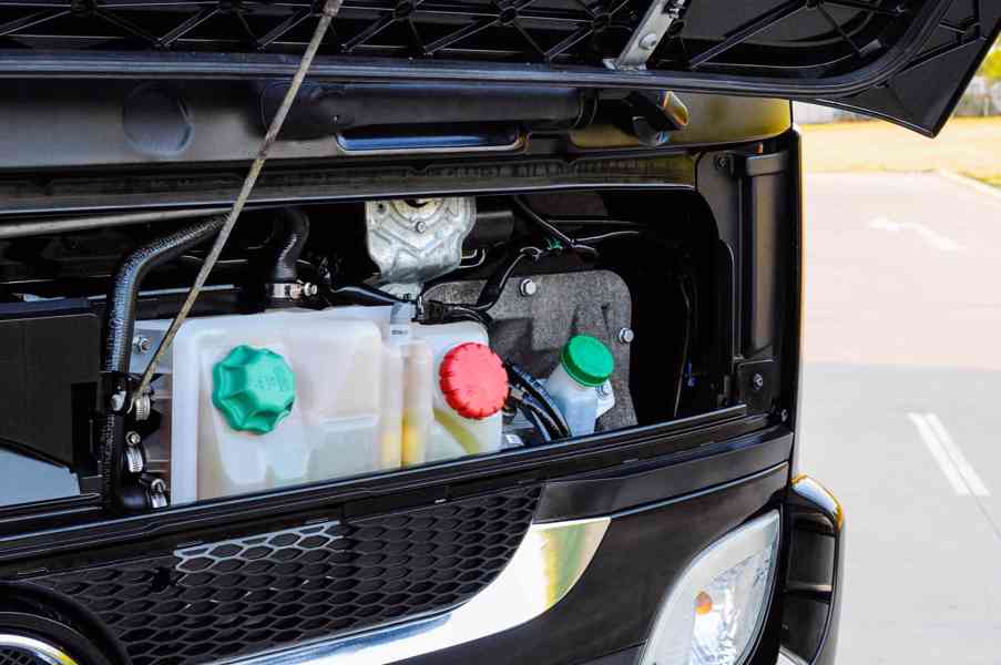 MERCEDES ATEGO 1218 NOVÝ HÁKOVÝ NOSIČ KONTEJNERŮ + HYDR. RUK - foto 43