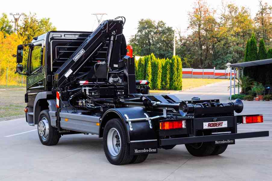MERCEDES ATEGO 1218 NOVÝ HÁKOVÝ NOSIČ KONTEJNERŮ + HYDR. RUK - foto 5