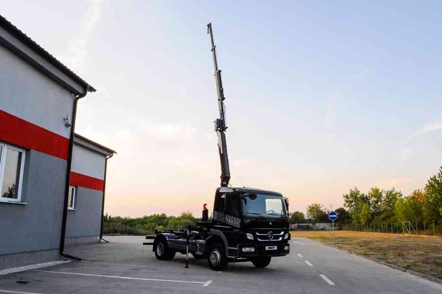 MERCEDES ATEGO 1218 NOVÝ HÁKOVÝ NOSIČ KONTEJNERŮ + HYDR. RUK - foto 93