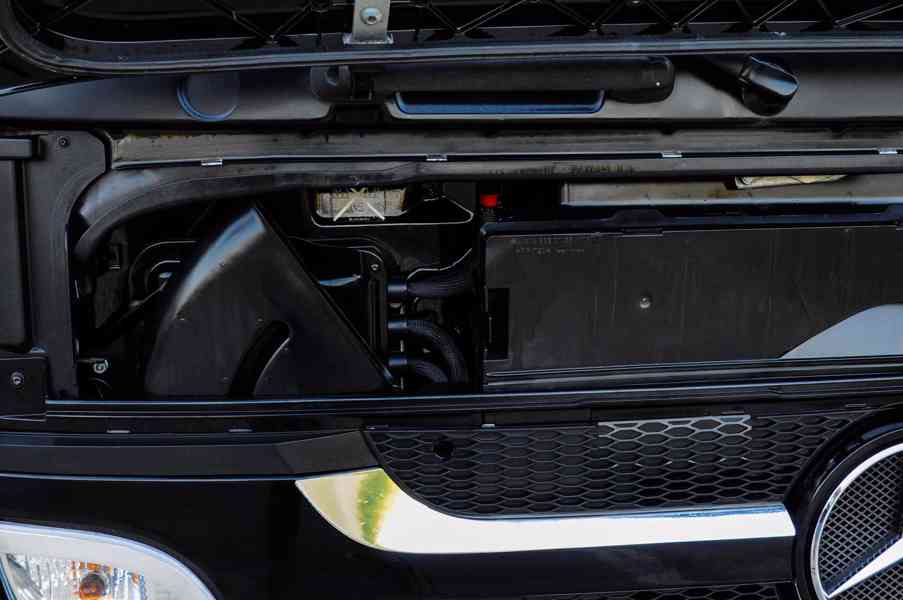 MERCEDES ATEGO 1218 NOVÝ HÁKOVÝ NOSIČ KONTEJNERŮ + HYDR. RUK - foto 44