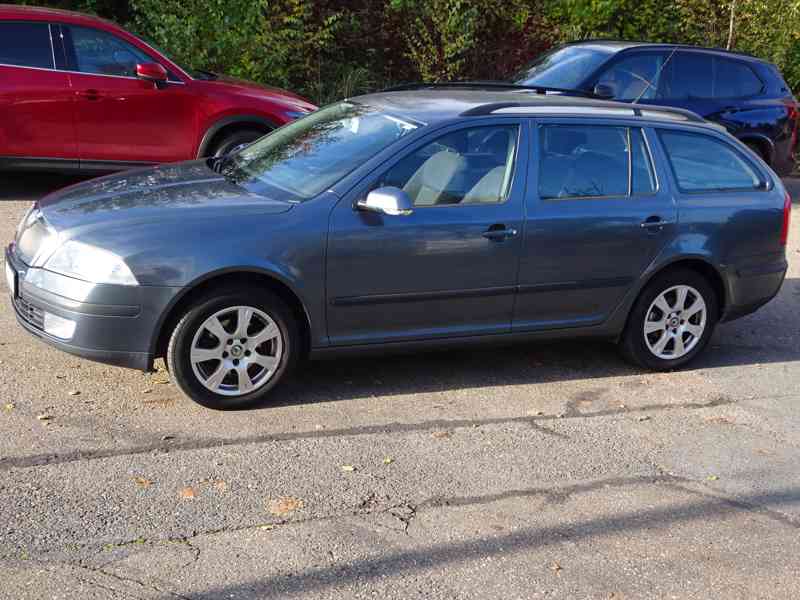 Škoda Octavia 1.6 FSI r.v.2005 (85 kw)  - foto 3