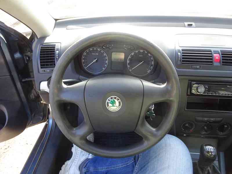 Škoda Octavia 1.6 FSI r.v.2005 (85 kw)  - foto 10