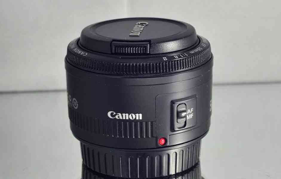Canon EF 50mm f/1.8 II full-frame Pevný 2.generace - foto 5