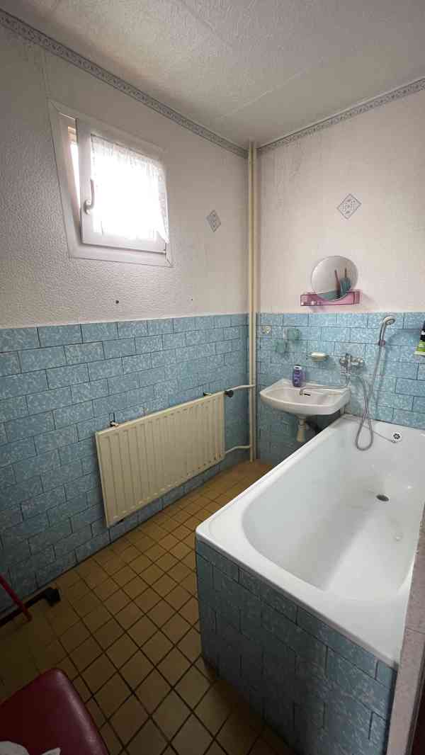 Prodej rodinného domu v Chorušicích - foto 14