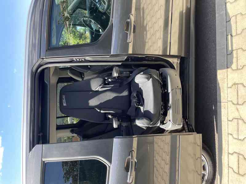 Ford Tourneo pro převoz vozíčkáře - foto 8