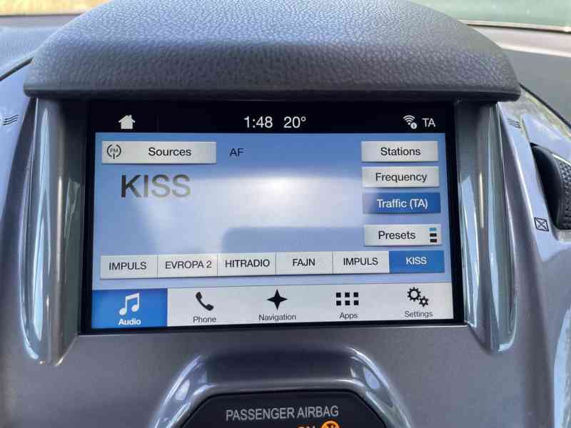 Ford Tourneo pro převoz vozíčkáře - foto 14