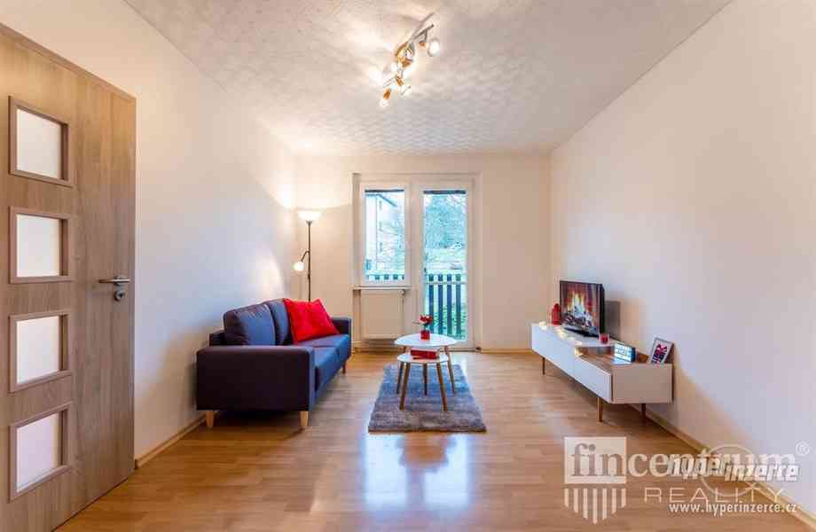 Prodej bytu 2+1 54 m2 Smetanova, Chvaletice - foto 7
