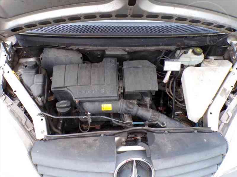 Mercedes-Benz Vaneo i 1,6 TAŽNÉ ZAŘÍZENÍ - foto 12