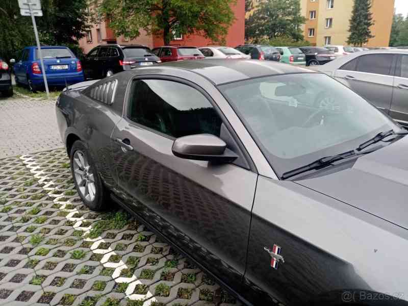 Ford Mustang 3,7	 - foto 3