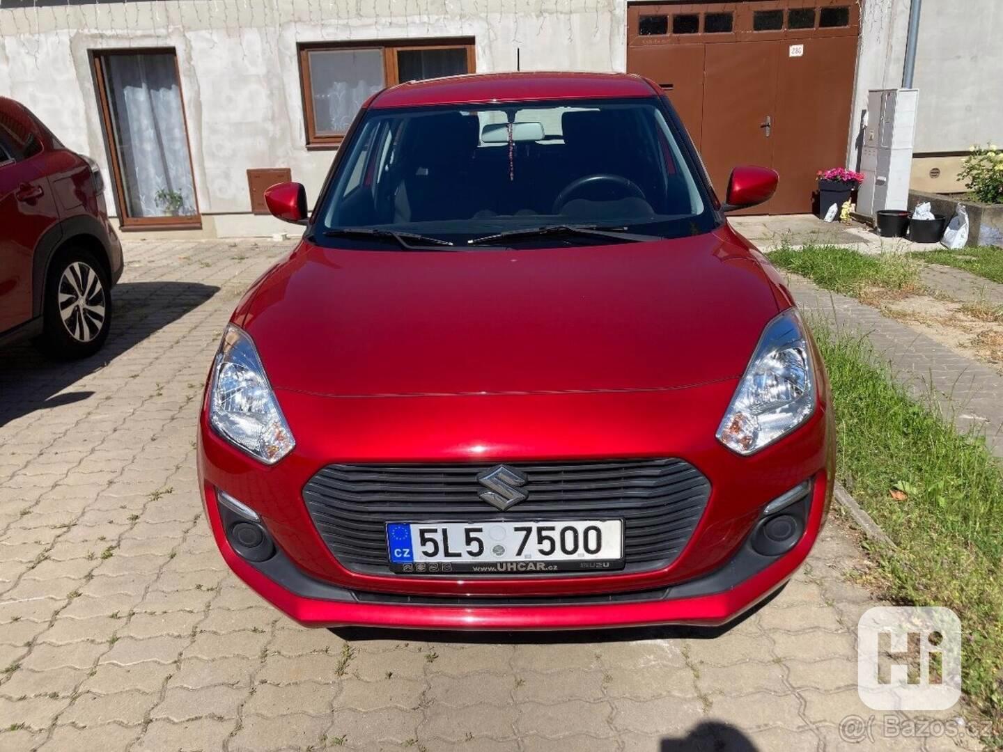 Suzuki Swift - foto 1