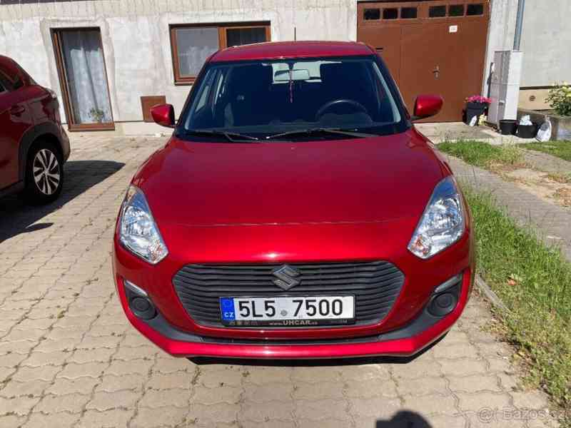 Suzuki Swift - foto 1