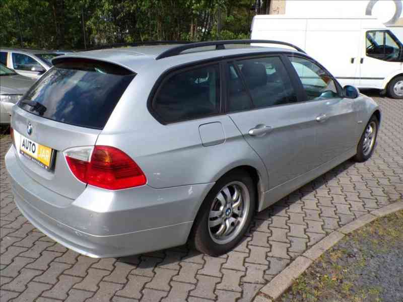 BMW 318 D 2,0 XENONY - foto 3