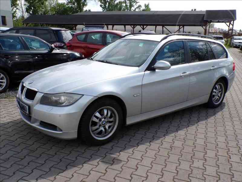 BMW 318 D 2,0 XENONY - foto 2
