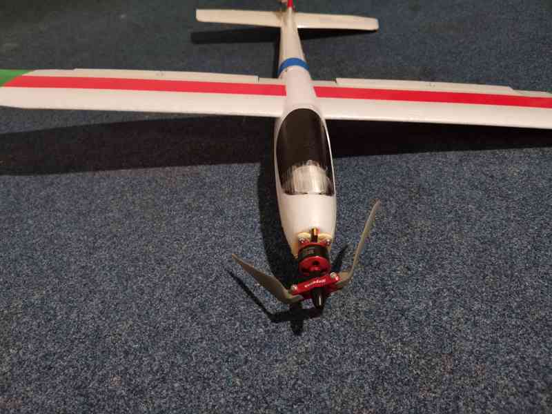Výprodej RC modelů letadel a nového modelářského vybavení - foto 3