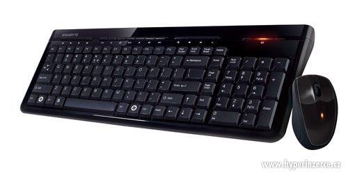 Bezdrátová klávesnice s myší GIGABYTE KM7580 CZ - foto 1