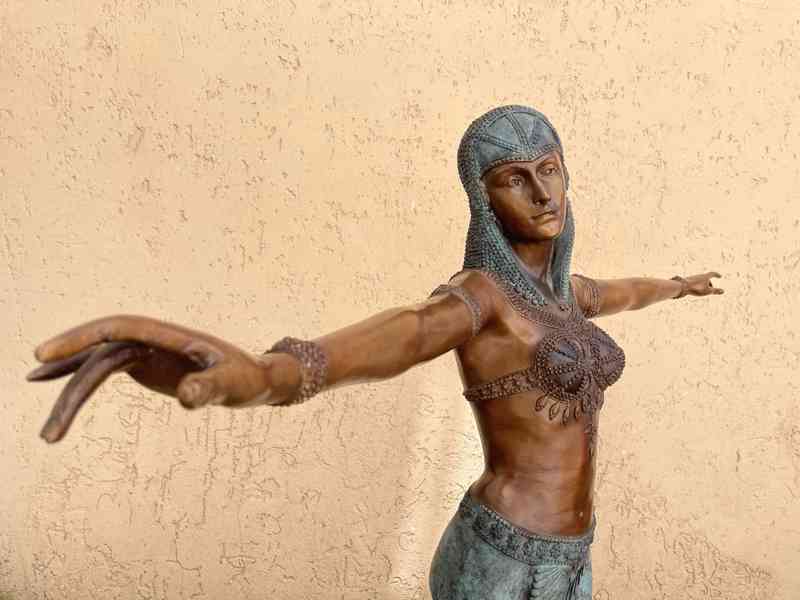Velká bronzová socha - tanečnice 154 cm styl D. H. Chiparus - foto 5