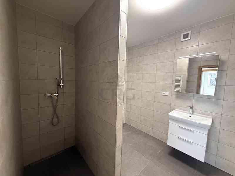 EXKLUZIVNĚ K PRONÁJMU DESIGNOVÝ MEZONET 4+kk „ROSTĚNICE-ZVON - foto 12