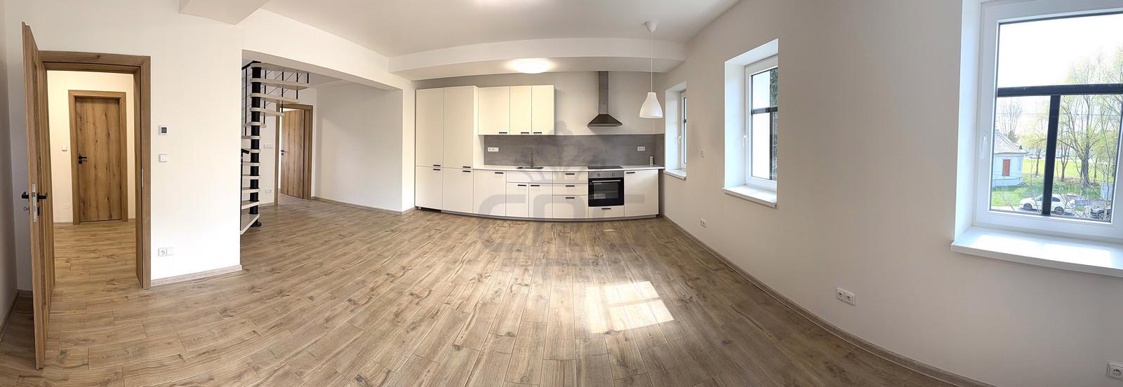 EXKLUZIVNĚ K PRONÁJMU DESIGNOVÝ MEZONET 4+kk „ROSTĚNICE-ZVON - foto 3