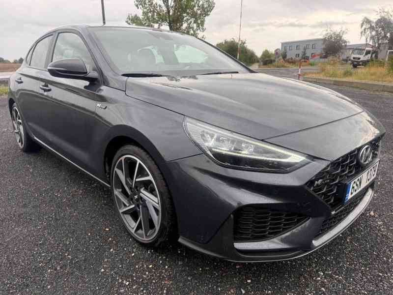 Hyundai i30 1,5   T-Gdi benzin 118 kW N Line - foto 12