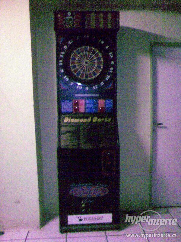 Šipkový automat Diamond Darts- šipky, terč - foto 2