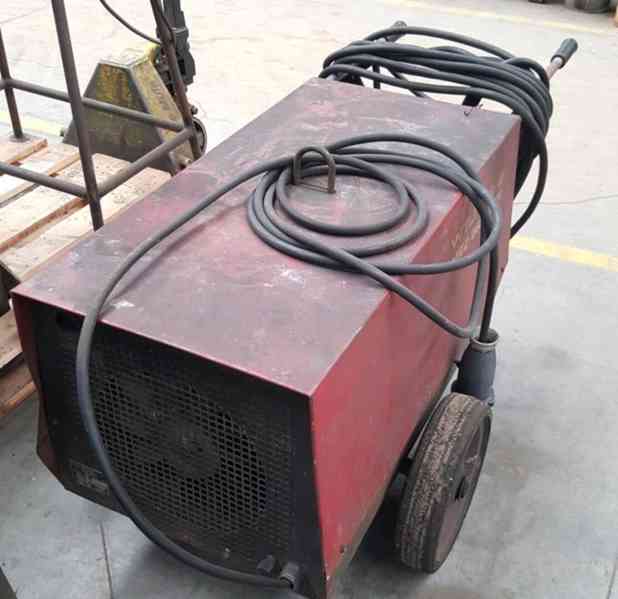 Svářečka WTU 315-30 - BEZ KABELŮ (9786.) - foto 3