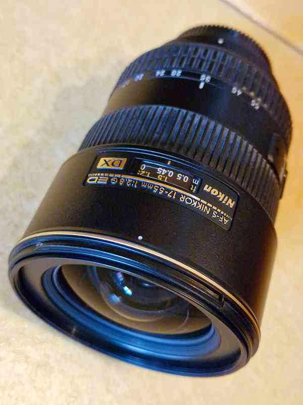 Nikon 17-55 mm f/2,8 G IF ED AF-S DX - foto 6
