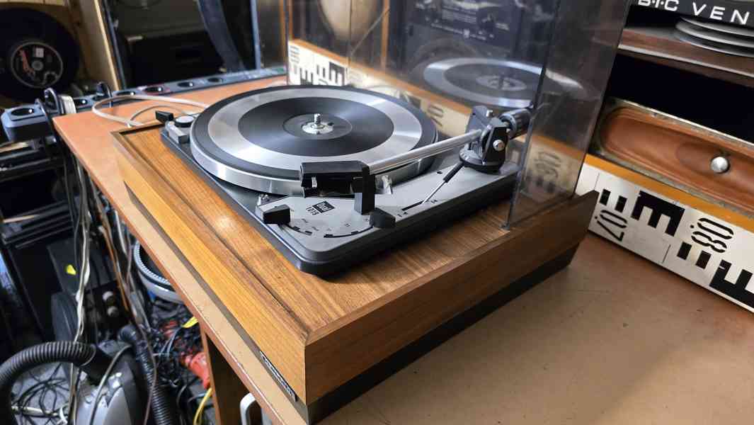 Gramofon Dual 1019 - foto 5