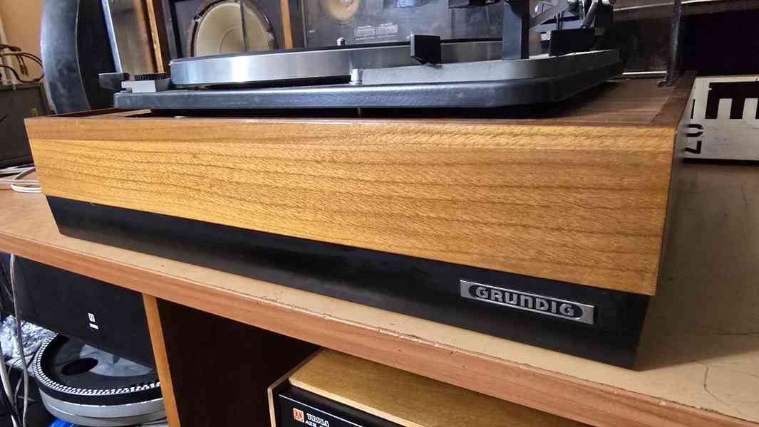 Gramofon Dual 1019 - foto 4