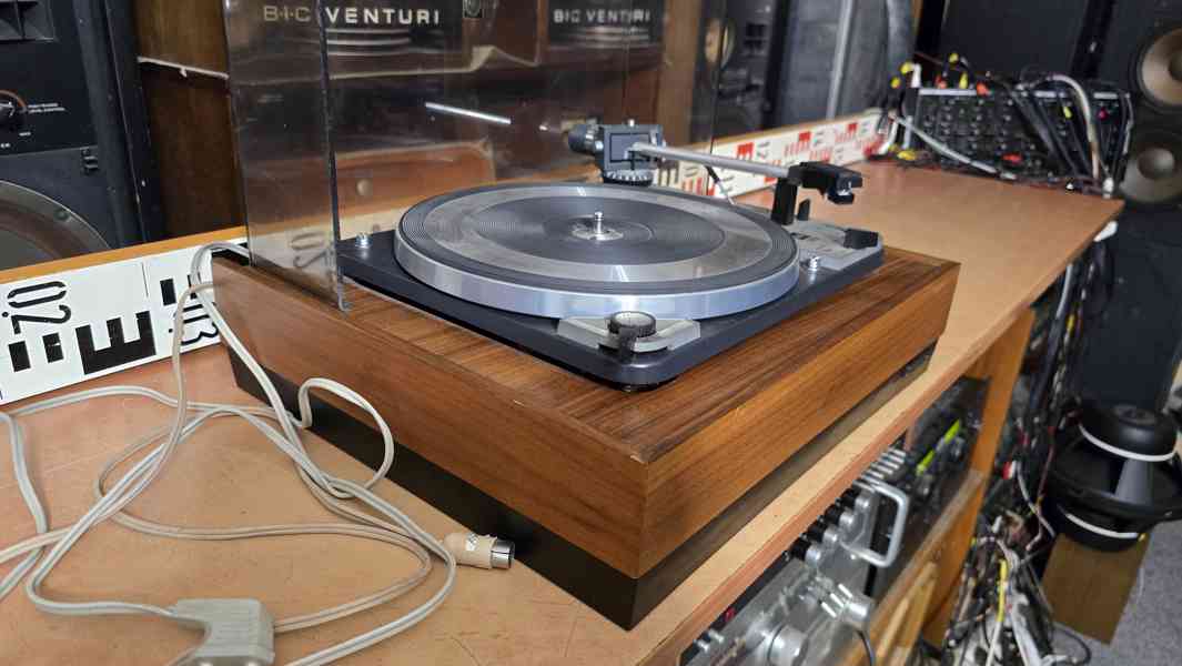 Gramofon Dual 1019 - foto 3