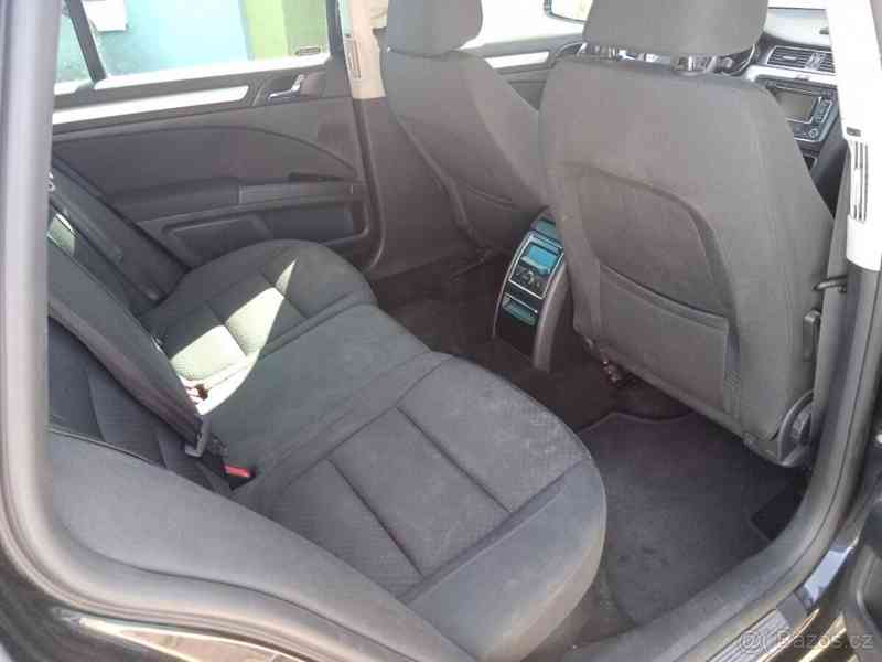 Škoda Superb 2,0   TDI 103 kw - foto 13