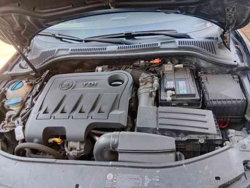 Škoda Superb 2,0   TDI 103 kw - foto 15