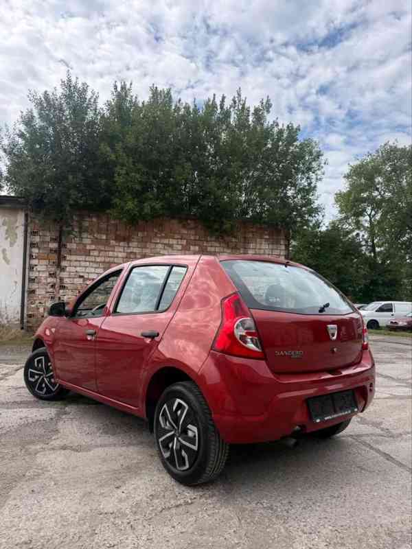 Dacia sandero - foto 3