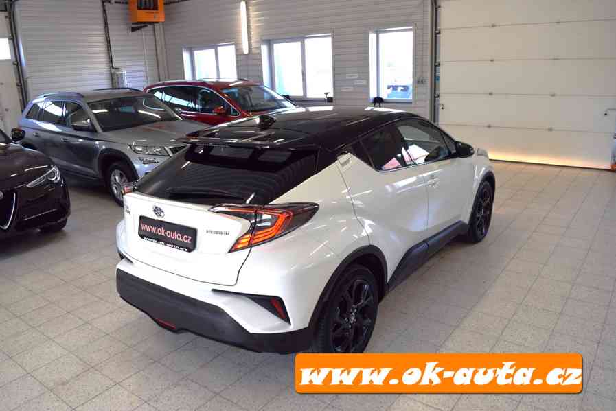 Toyota C-HR 1.8 HYBRIDE EXECUTIVE 2019-DPH - foto 5