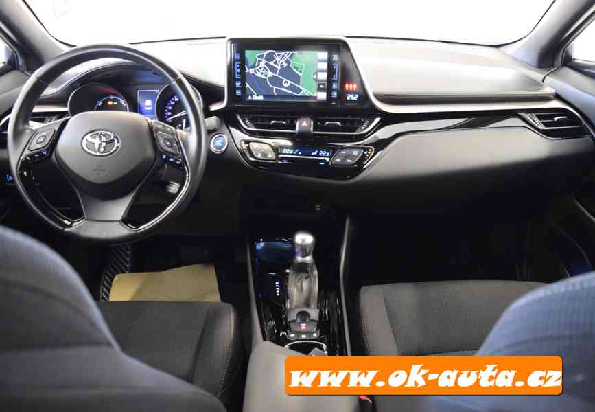 Toyota C-HR 1.8 HYBRIDE EXECUTIVE 2019-DPH - foto 11