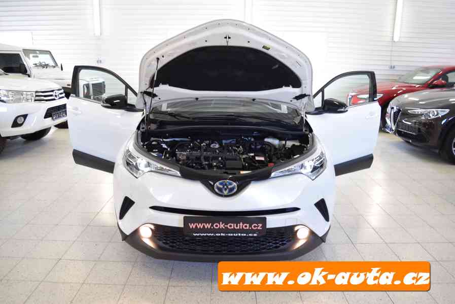 Toyota C-HR 1.8 HYBRIDE EXECUTIVE 2019-DPH - foto 22