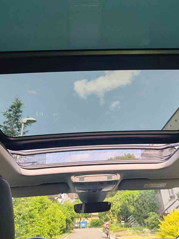 Škoda Superb 2,0   TDI 110 kW dsg 2021/12 - foto 11