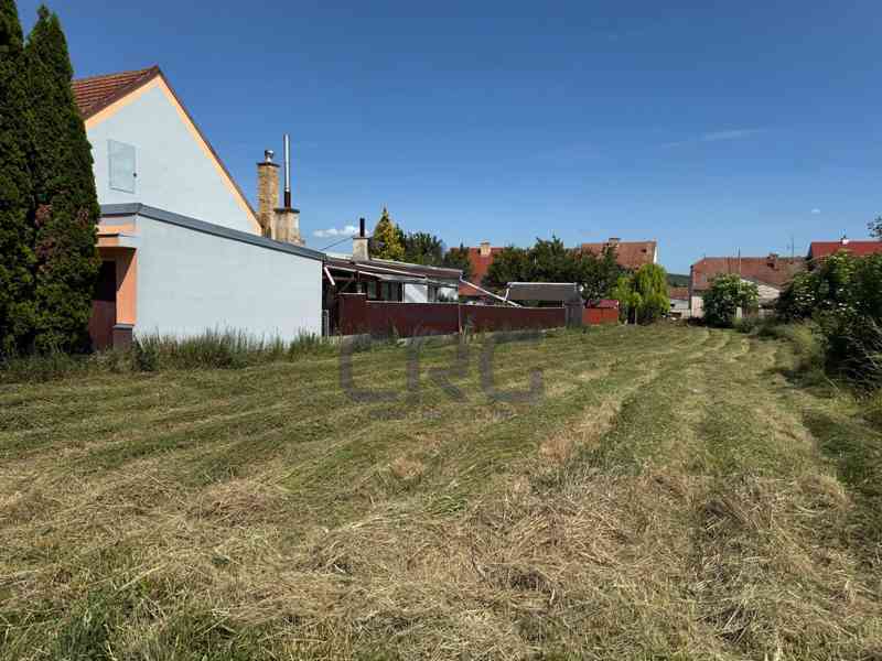 PRODEJ STAVEBNÍHO POZEMKU O CP 565 m2 V HRUŠOVANECH U BRNA - foto 3