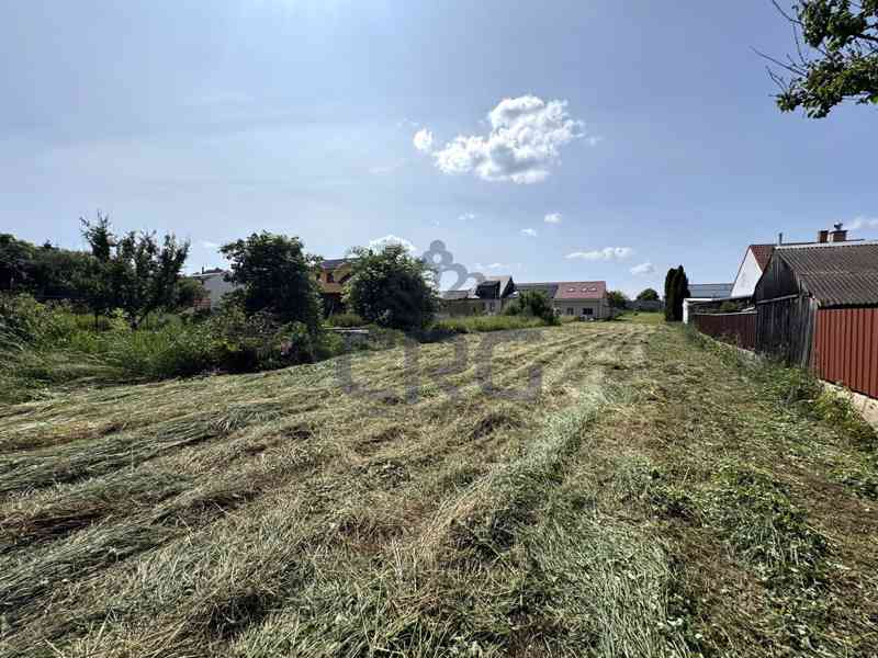 PRODEJ STAVEBNÍHO POZEMKU O CP 565 m2 V HRUŠOVANECH U BRNA - foto 5