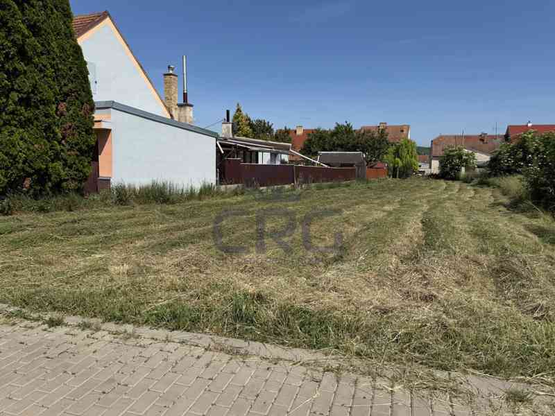 PRODEJ STAVEBNÍHO POZEMKU O CP 565 m2 V HRUŠOVANECH U BRNA - foto 7