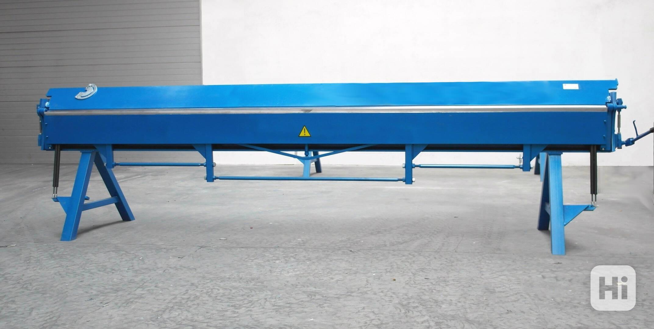 4metrová-ohýbačka-plechů Ruční ohýbačka na plech 4140mm/0,8m - foto 1