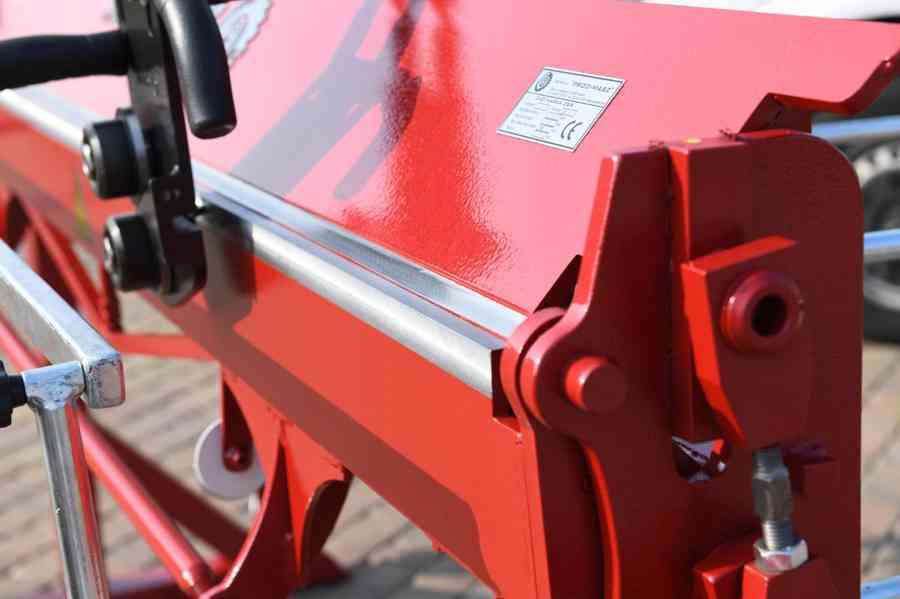 Nová ohýbačka plechů RED 2200/0,8/145° ProdMasz - foto 8